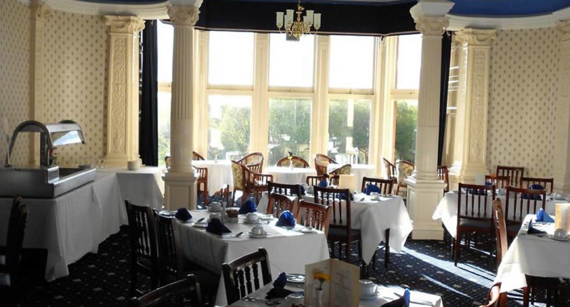 فندق Adamton Country House بريستويك المظهر الخارجي الصورة